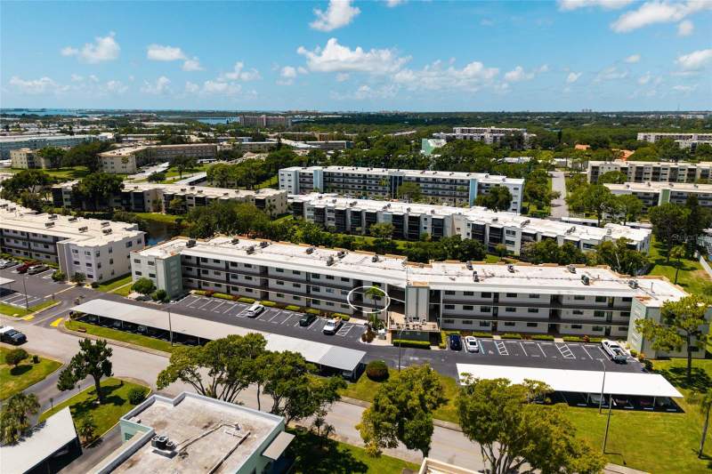 1 bedroom Condominium at 5980 Terrace Park Drive #208, Terrace Park Of Five Towns, St Petersburg — photo 2