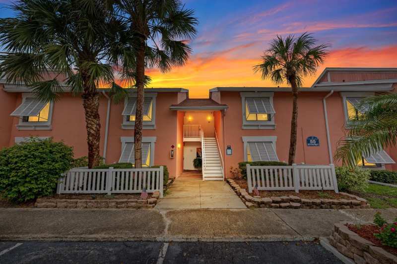 2 bedroom Condominium at 3675 41st Way #I, Bermuda Bay Beach Condo, St Petersburg — photo 1