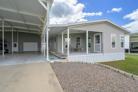 10027 Equity Avenue, Dade City FL - photo 9 of 56