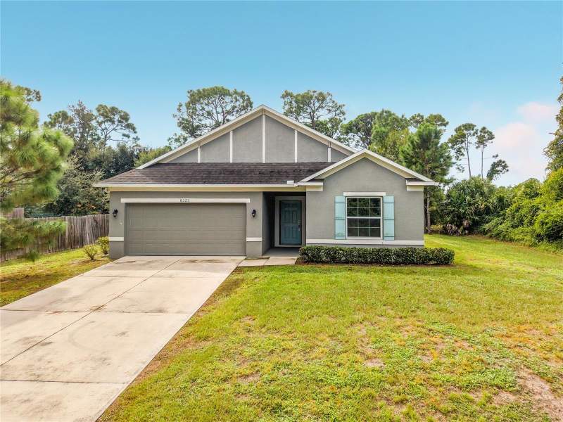 3 bedroom Single Family Residence at 8323 Edmiston Avenue, Port Charlotte Sub 26, North Port — photo 2