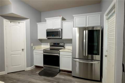 2431 Grasmere View Parkway, Kissimmee FL - photo 12 of 43