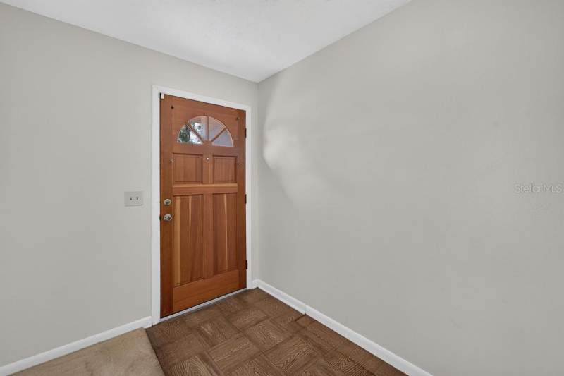 3 bedroom Single Family Residence at 820 Blackberry Lane, Burlington Heights, Brandon — photo 3