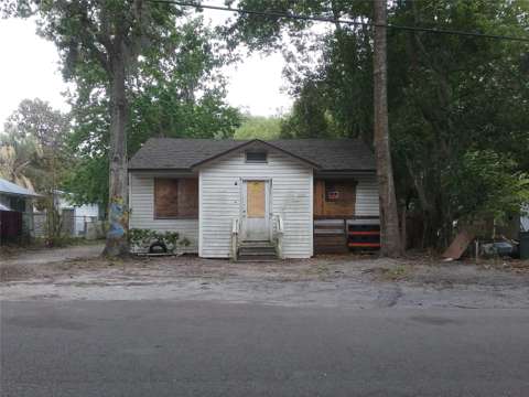 1815 NE 16Th Way, home for sale in Gainesville 32609
