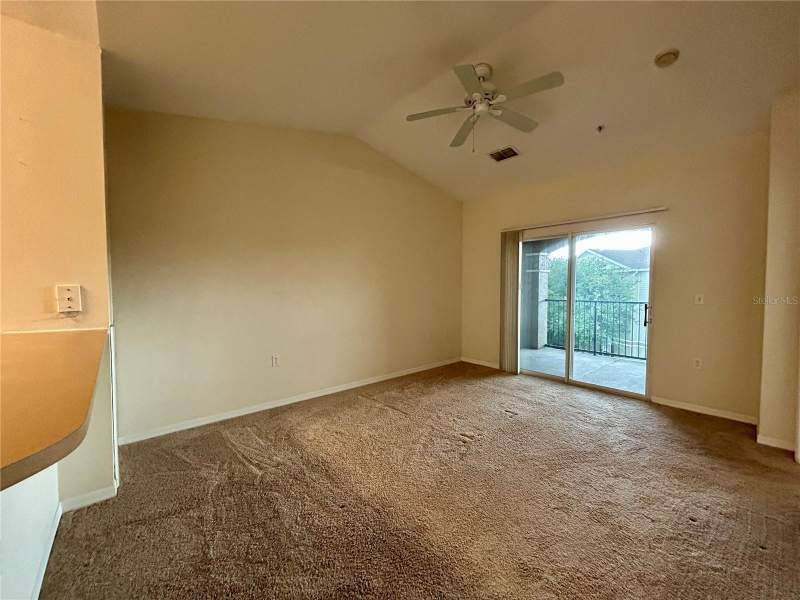 1 bedroom Condominium at 8112 CLAIRE ANN DRIVE #302, VILLA VALENCIA BLDG 8112, ORLANDO — photo 3