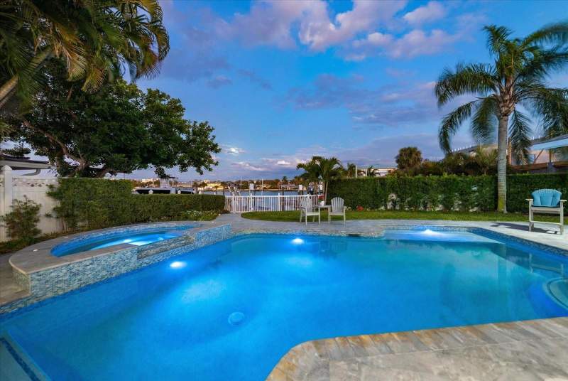 4 bedroom Single Family Residence at 109 Driftwood Lane, Harbor Bluffs Sec 5 Pt Rep, Largo — photo 2