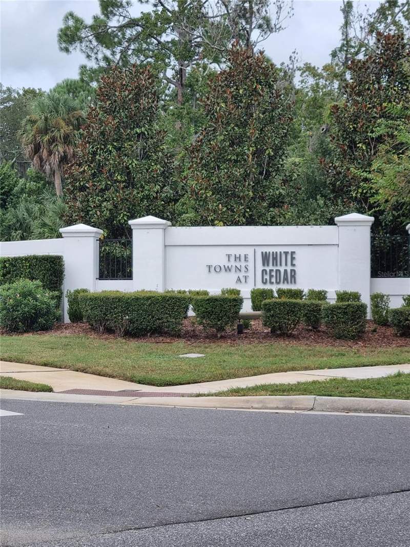 3 bedroom Townhouse at 234 Cedar Bark Lane, Towns At White Cedar, Sanford — photo 2