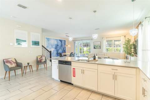 561 Pebble Beach Drive, Davenport FL - photo 10 of 88