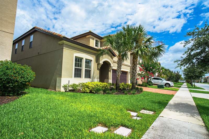 8 bedroom Single Family Residence at 1682 Lima Avenue, Windsor At Westside Ph 2B, Kissimmee — photo 2