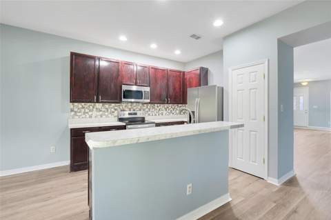 1141 Greenley Avenue, Groveland FL - photo 11 of 35