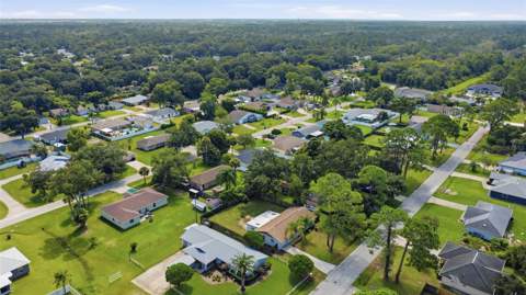 3307 Pine Tree Drive, Edgewater FL - photo 12 of 49