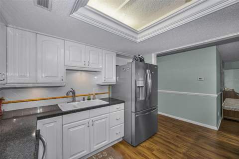 851 Bayway Boulevard #101, Clearwater Beach FL - photo 12 of 77