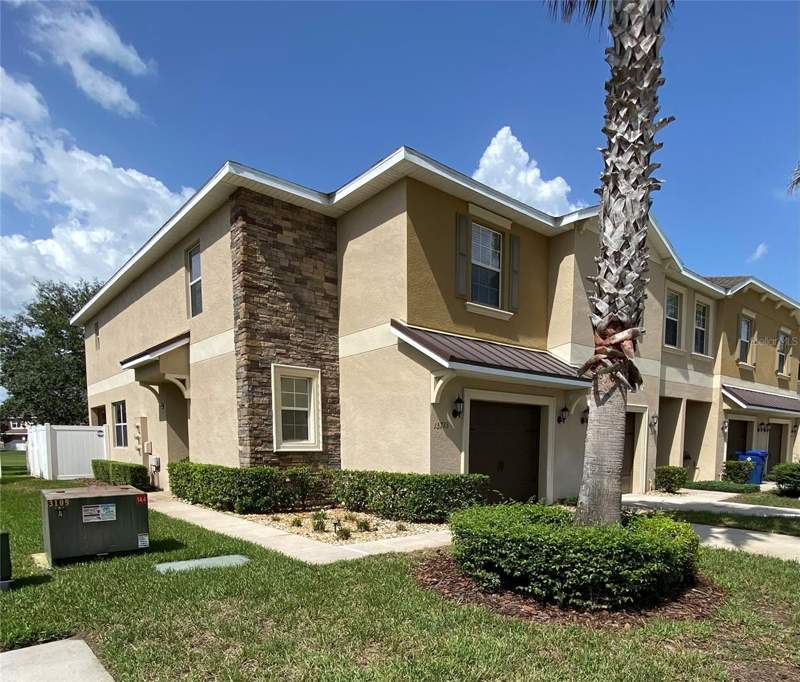 Verandah Townhomes