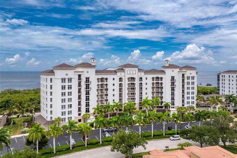 3 bedroom Condominium at 3313 Sunset Key Cir #701, Grande Isle Towers I, Punta Gorda — photo 2