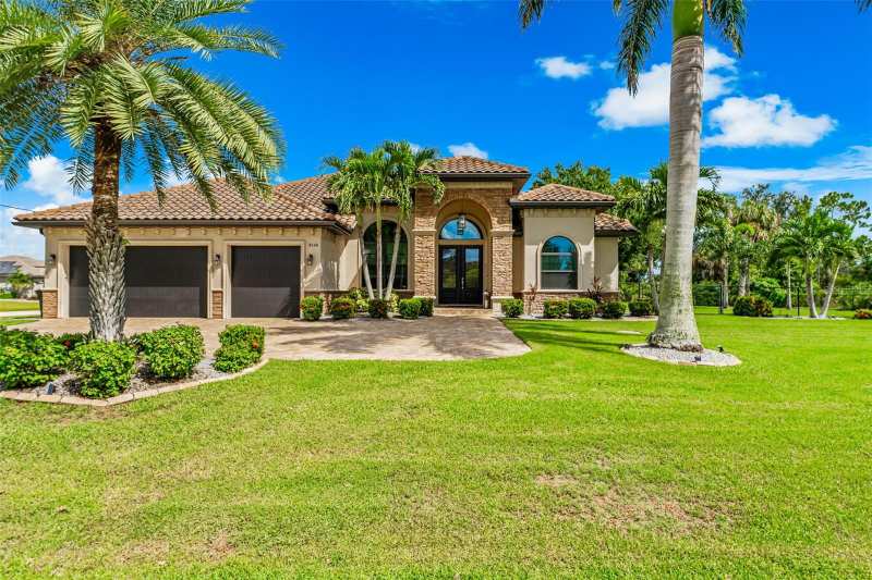 3 bedroom Single Family Residence at 8140 Walbert Street, Port Charlotte Sec 058, Port Charlotte — photo 1