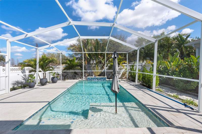 4 bedroom Single Family Residence at 325 Shore Crab Way, Mirabay Prcl 8, Apollo Beach — photo 2