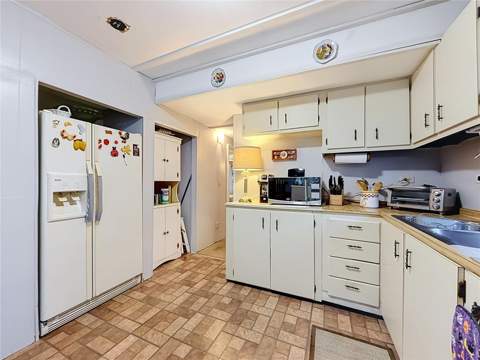7490 46th Avenue #101, St Petersburg FL - photo 21 of 47