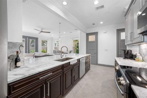 237 7th Avenue #2, St Petersburg FL - photo 6 of 6