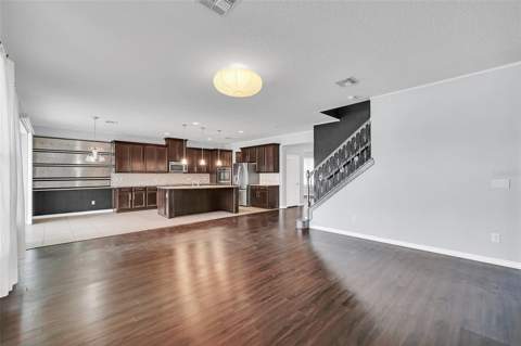 3740 Mt Vernon Way, Kissimmee FL - photo 7 of 44