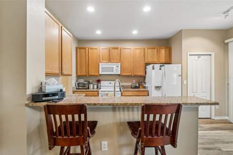 211 Fairmont Drive, Spring Hill FL - photo 6 of 37