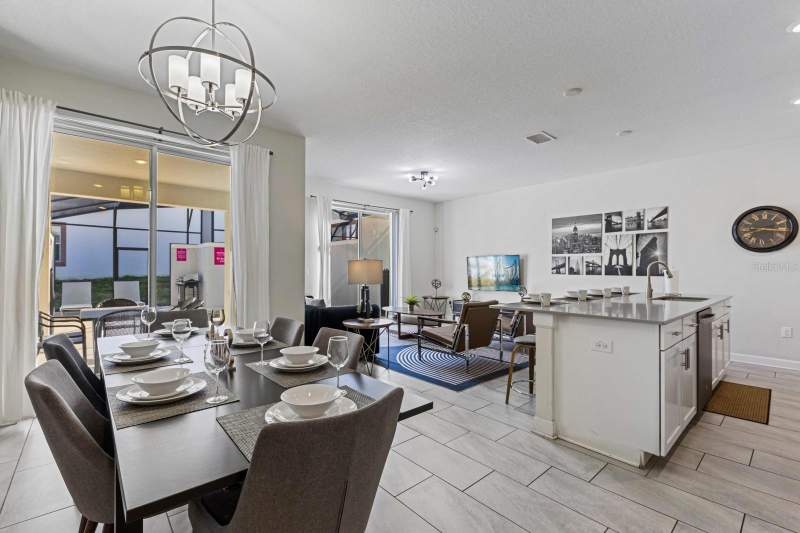 4 bedroom Townhouse at 8990 Stinger Drive, Stoneybrook South Ph J 2 & J 3, Champions Gate — photo 4