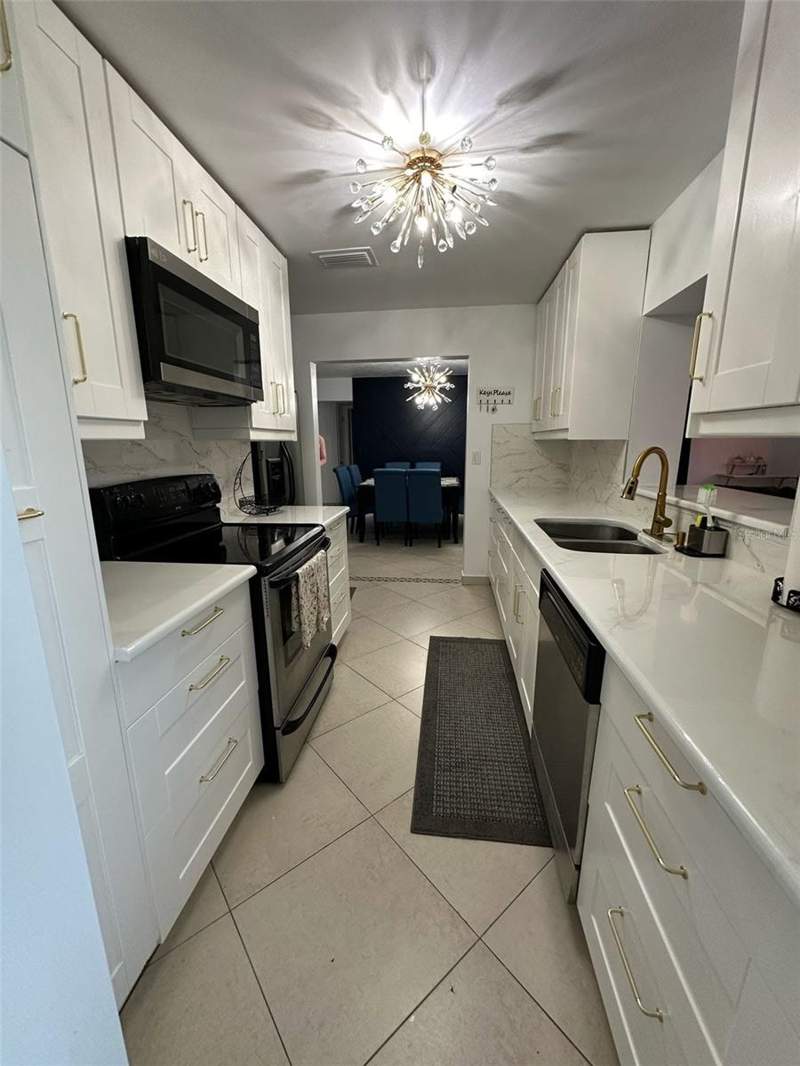 3 bedroom Single Family Residence at 1211 Lehigh Street, Johnston Park Rep, Kissimmee — photo 3