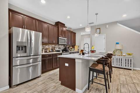6717 Citrus Creek Lane, Tampa FL - photo 9 of 33