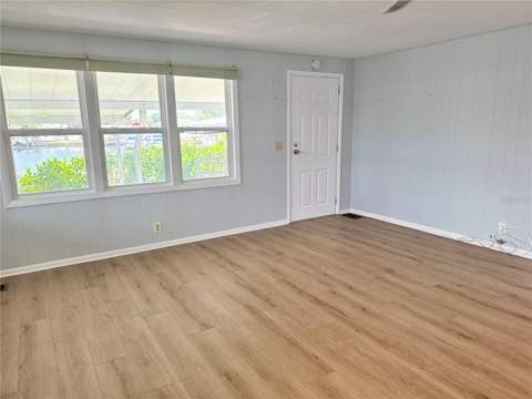 6806 Mount Quincy Drive #361, St Petersburg FL - photo 11 of 44