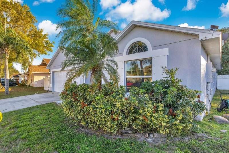 4 bedroom Single Family Residence at 2426 TIMOTHY LANE, WESTLAKE HAMMOCK PH 2, KISSIMMEE — photo 2