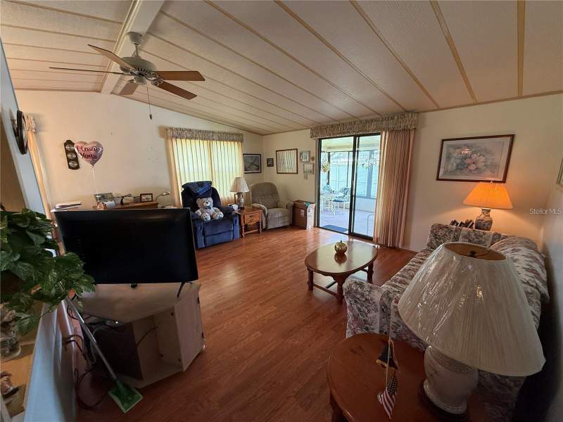 2 bedroom Modular Home at 1532 W Schwartz Boulevard, Lady Lake Orange Blossom Gardens Unit 07, Lady Lake — photo 5
