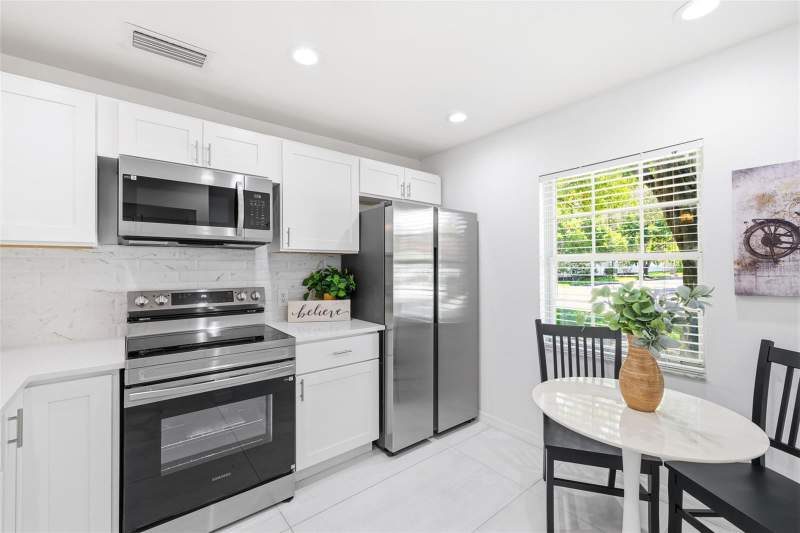 2 bedroom Condominium at 5265 E BAY DRIVE #114, BAY OAKS CONDO, CLEARWATER — photo 4