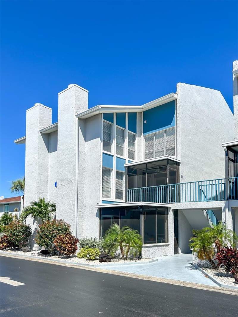 2 bedroom Condominium at 315 MEDALLION BOULEVARD #F, MADEIRA BEACH YACHT CLUB CONDO, MADEIRA BEACH — photo 1