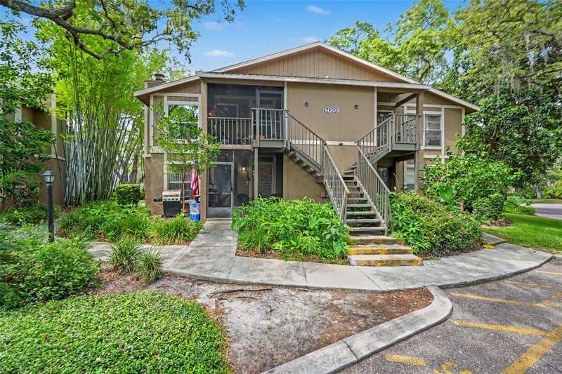 2 bedroom Condominium at 14203 Shadow Moss Lane #102, The Oaks Unit V A Condominium, Tampa — photo 1