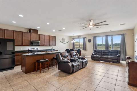 3632 Creswick Circle, Orlando FL - photo 6 of 35