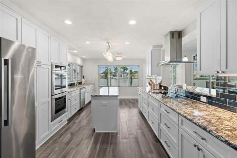 1514 Sea Gull Drive, St Petersburg FL - photo 16 of 68