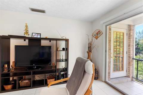 4376 Lake Underhill Road #C, Orlando FL - photo 21 of 41