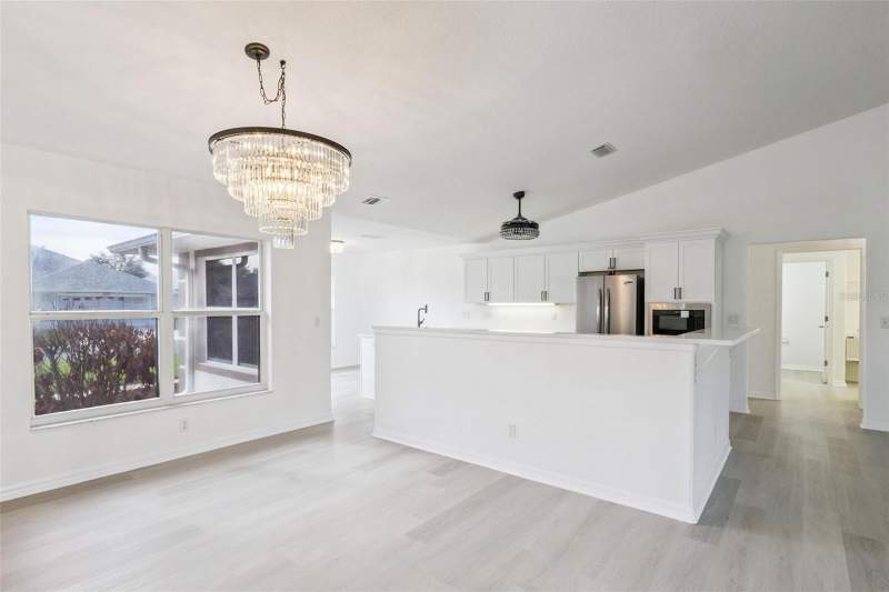 3 bedroom Single Family Residence at 5729 King James Avenue, Royal Highlands Ph 01B, Leesburg — photo 3