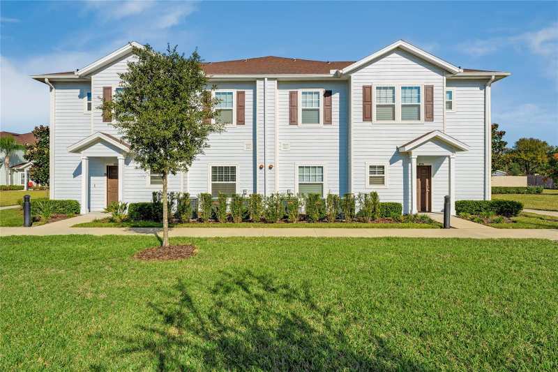 4 bedroom Townhouse at 3212 Cupid Place, West Lucaya Village, Kissimmee — photo 1