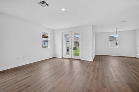 30173 Emerald Forest Drive, Mount Dora FL - photo 8 of 29