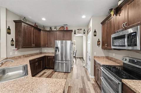 13144 Laurel Crest Court, Grand Island FL - photo 8 of 20