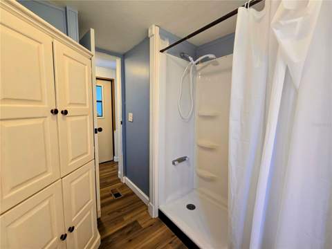 615 NE Cottage Park Lane, Leesburg FL - photo 16 of 19