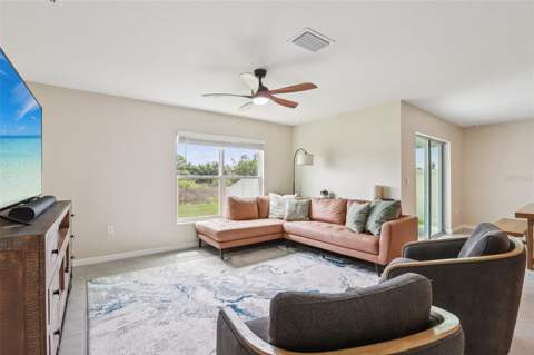 1804 Tahitian Sunrise Drive, Plant City FL - photo 6 of 6
