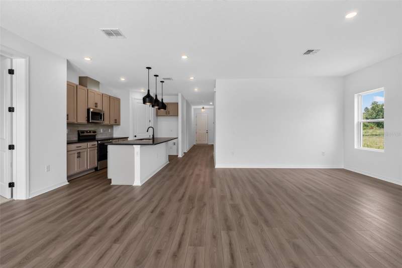 4 bedroom Single Family Residence at 1623 Cane Bamboo Drive, Tyson Reserve, St Cloud — photo 3