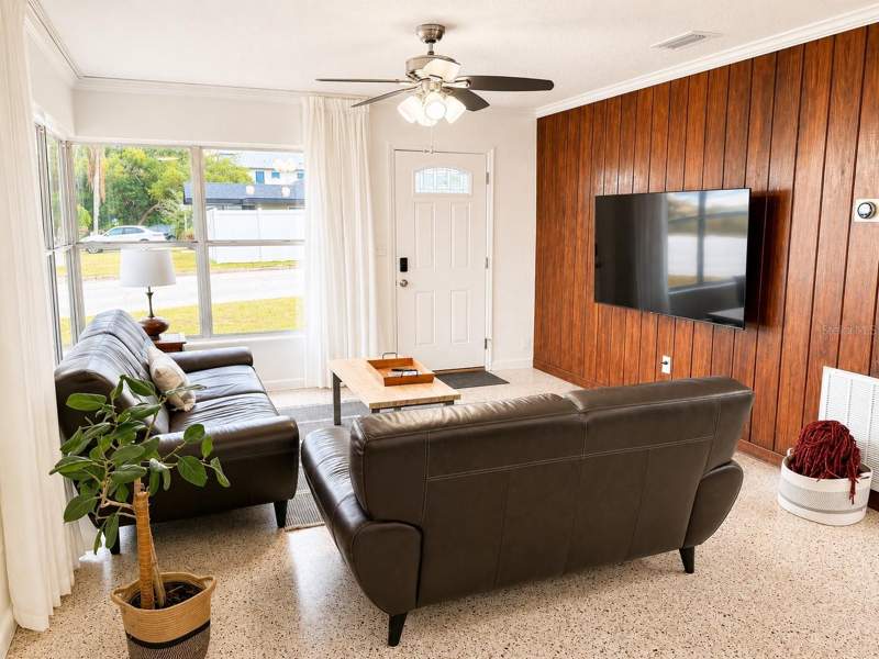 3 bedroom Single Family Residence at 13619 Lake Boulevard, Edgewater Beach, Winter Garden — photo 2