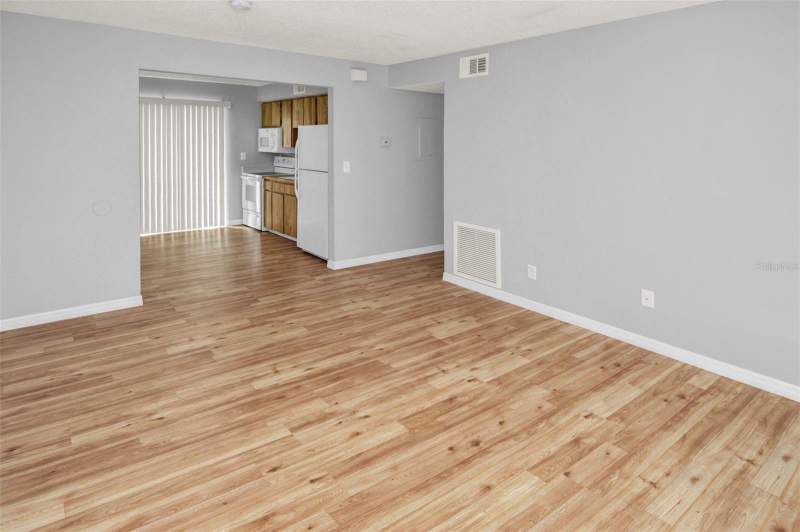 2 bedroom Condominium at 7450 35th Street #1604, Lauren Manor West Condo, Pinellas Park — photo 2