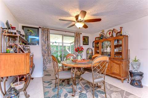 2128 Shannon Drive, Holiday FL - photo 6 of 21