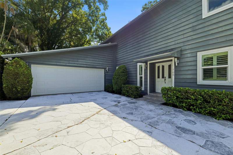5 bedroom Single Family Residence at 708 Warren Road, Brant Shores, Lutz — photo 4