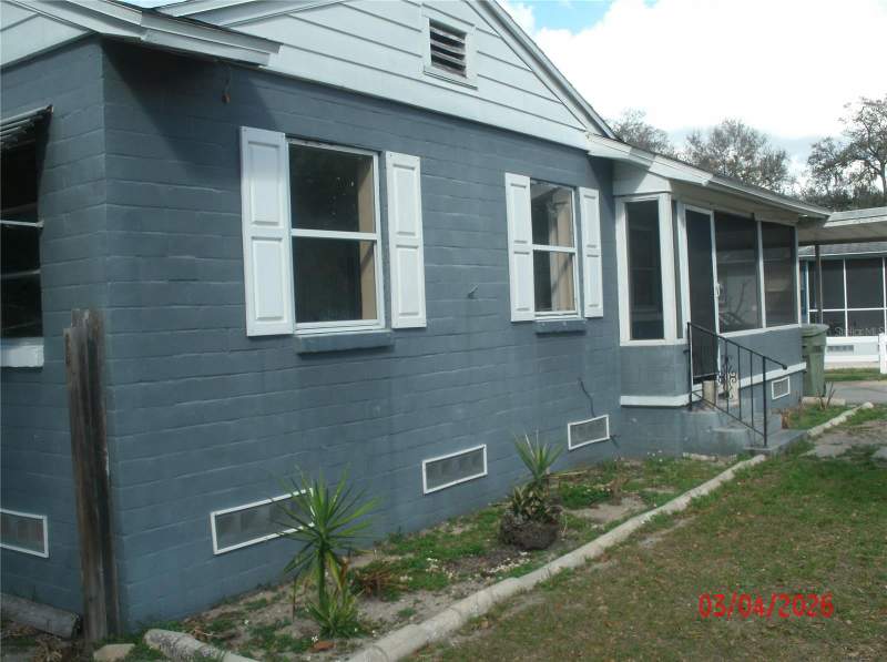 3 bedroom Single Family Residence at 2306 Butler Street, Leesburg Hillside Manor, Leesburg — photo 4