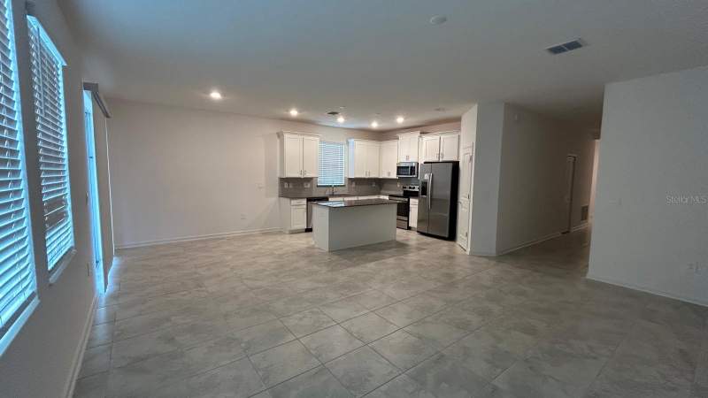 4 bedroom Single Family Residence at 913 LAUREL VIEW WAY, BELLEVUE AT ESTATES, GROVELAND — photo 4