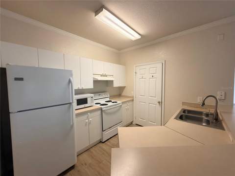 3621 Conroy Road #732, Orlando FL - photo 6 of 24