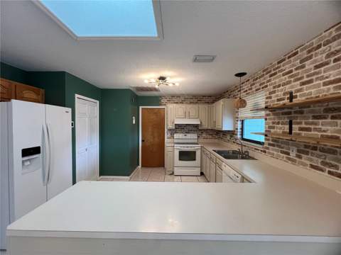 530 Minnow Court, Kenansville FL - photo 7 of 29